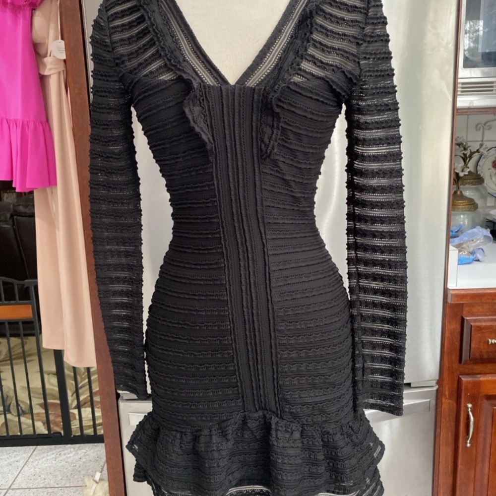 Parker black dress size 2 v neck long sleeve RUFFLE